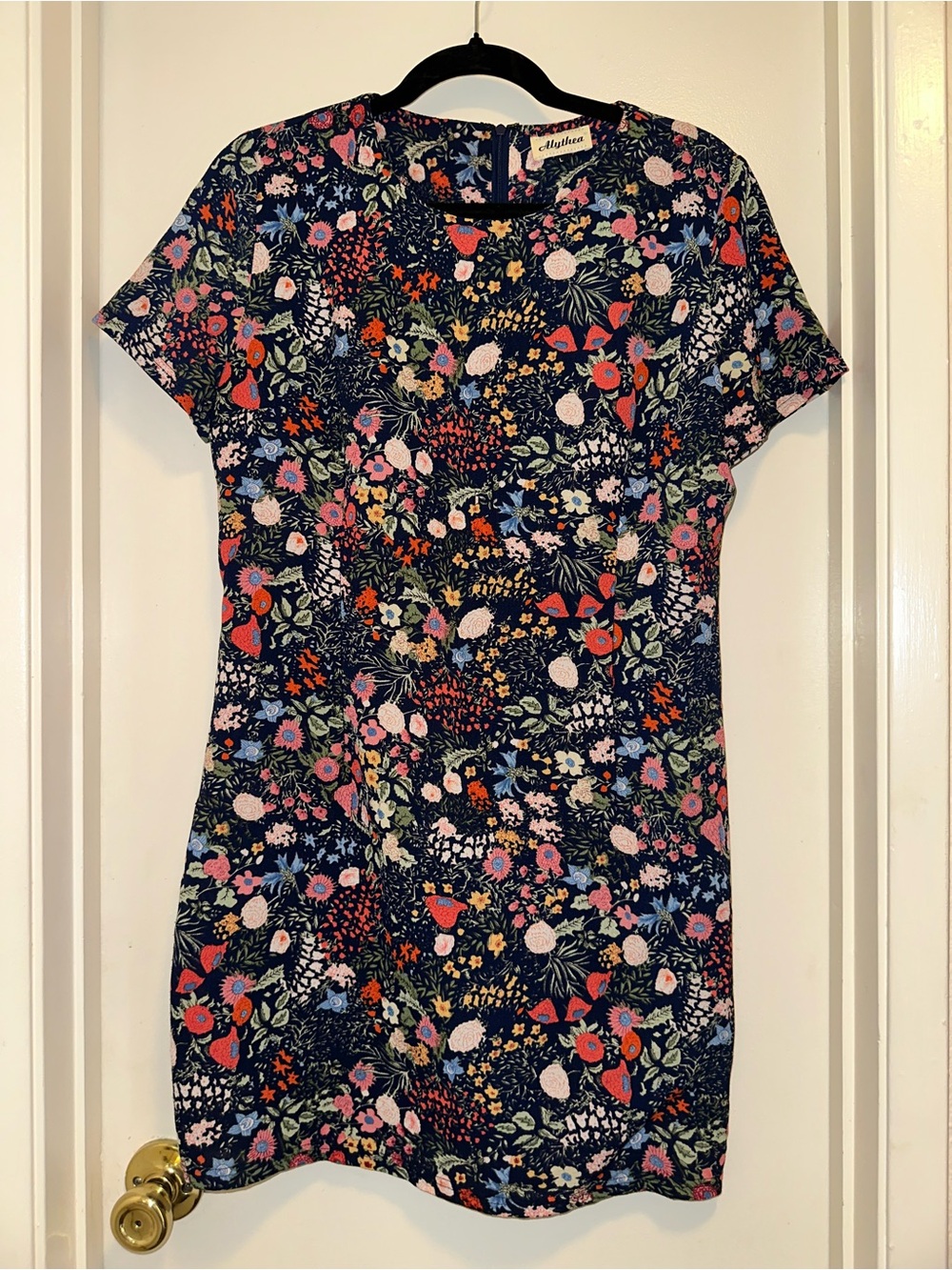 Alythea Navy Floral Short-Sleeve Mini Dress with Zipper
